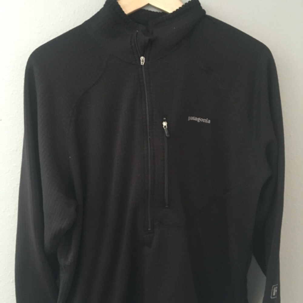 Patagonia r1 large used